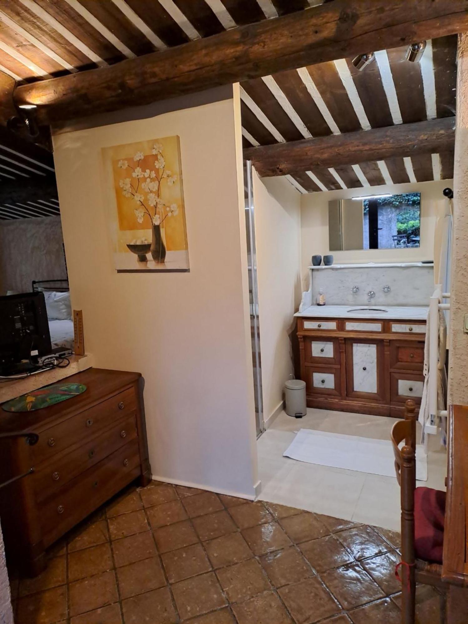 La Ferme Bed & Breakfast Saint-Marc-Jaumegarde Exterior photo