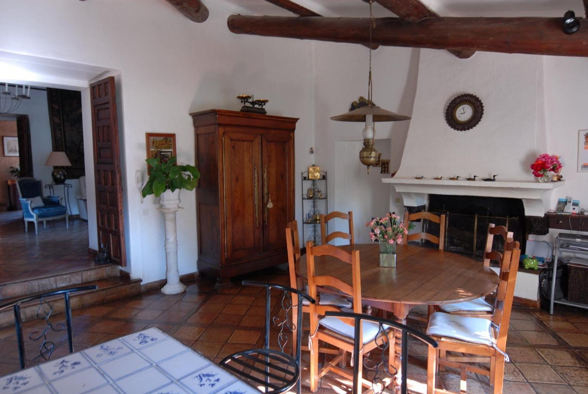La Ferme Bed & Breakfast Saint-Marc-Jaumegarde Exterior photo