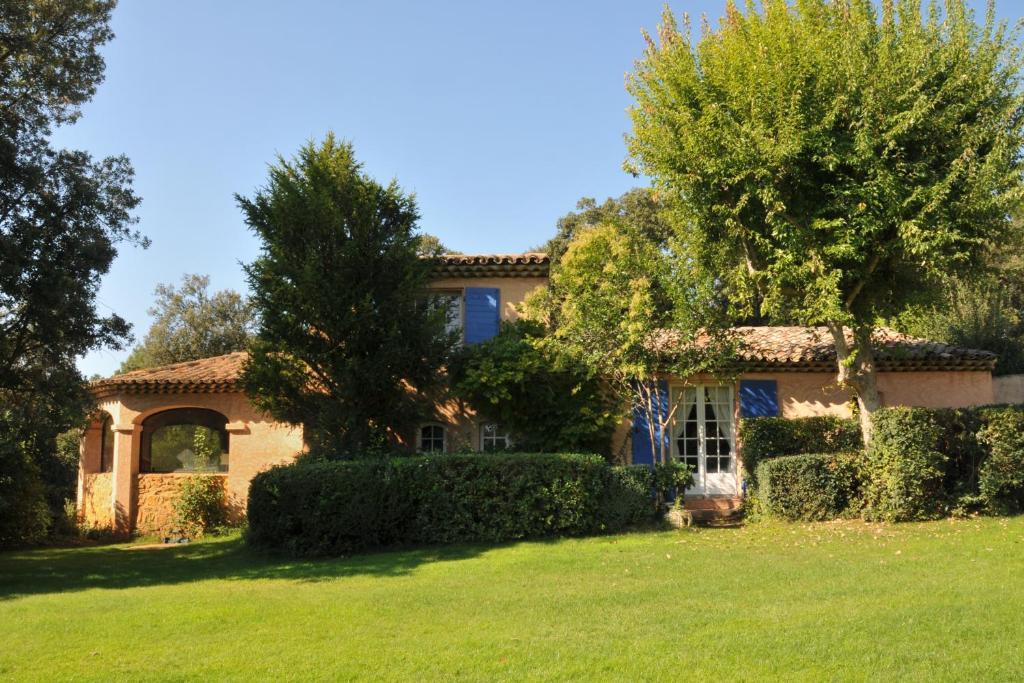 La Ferme Bed & Breakfast Saint-Marc-Jaumegarde Exterior photo